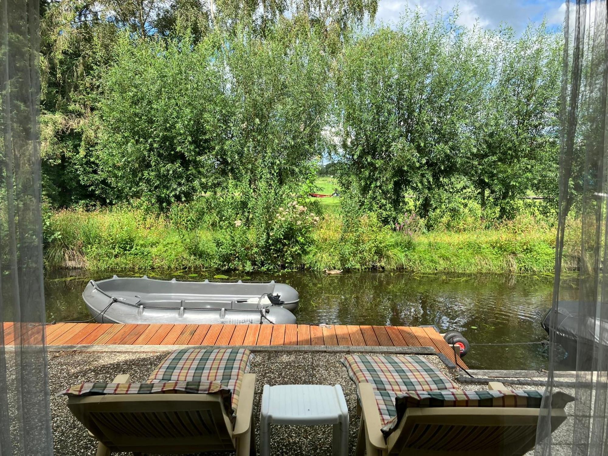 Oasis Holiday home Giethoorn